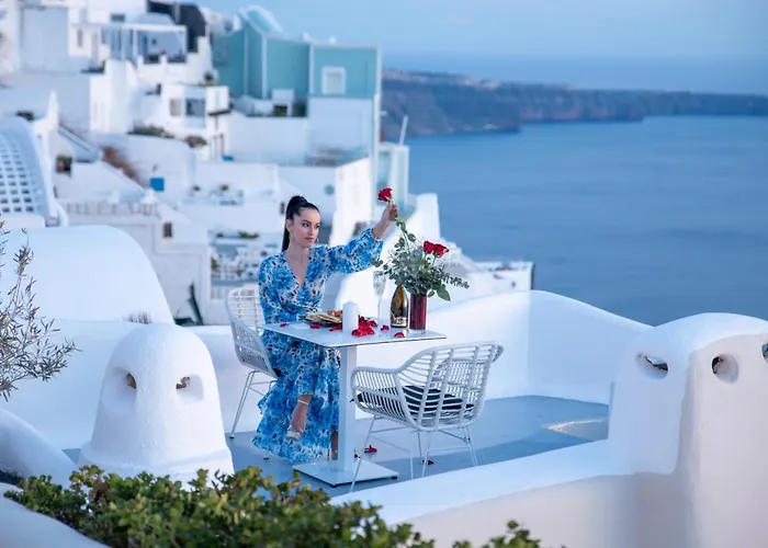 Heavens Edge * Imerovigli (Santorini)