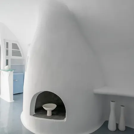 Hotell Heavens Edge By Mr And Mrs White