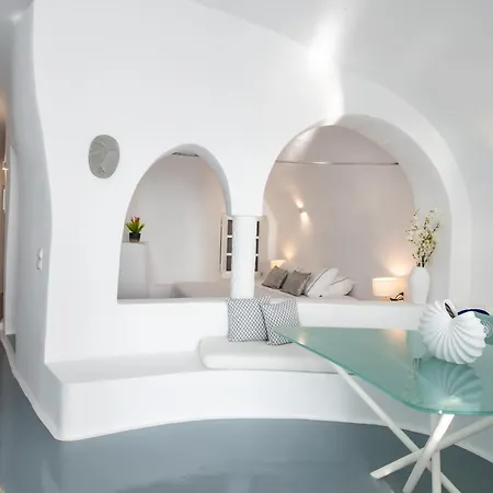 Heavens Edge Hotel