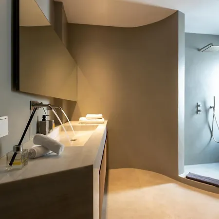 Heavens Edge إيميروفيغلي