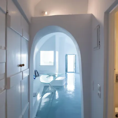 Hotel Heavens Edge By Mr And Mrs White *