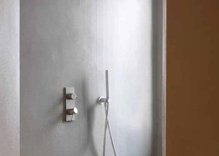 Heavens Edge 酒店 易莫洛林