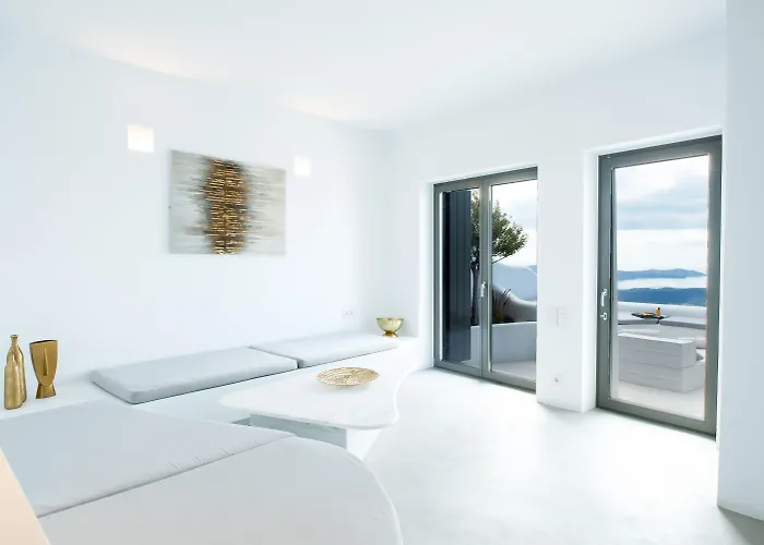 Heavens Edge * Imerovigli (Santorini)