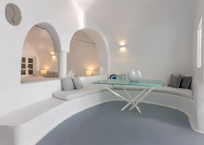 Heavens Edge * Imerovigli (Santorini)